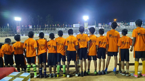 Jóvenes volando, ayuda al sueño.