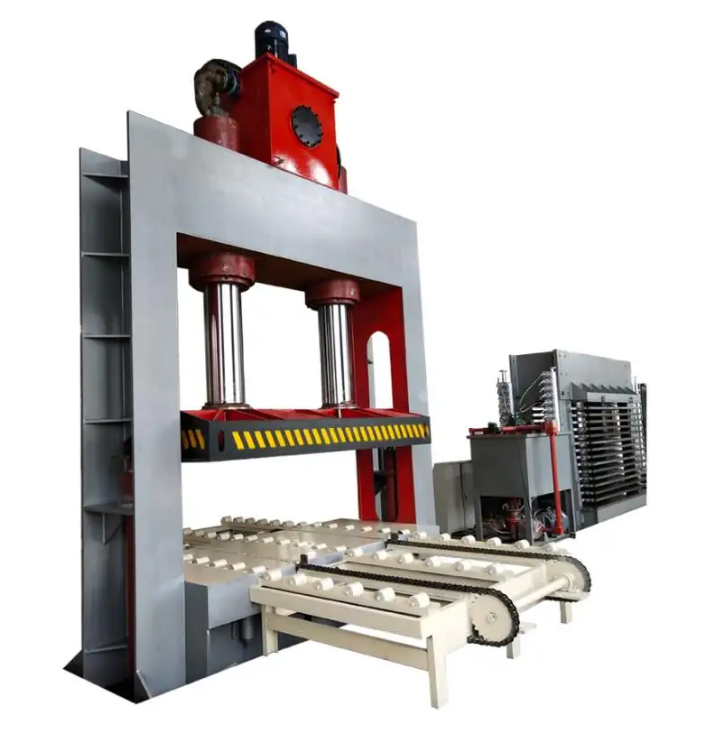 Maquinaria de madera contrachapada Mingding Máquina de prensado en frío utilizada para preprensar antes de la prensa en caliente